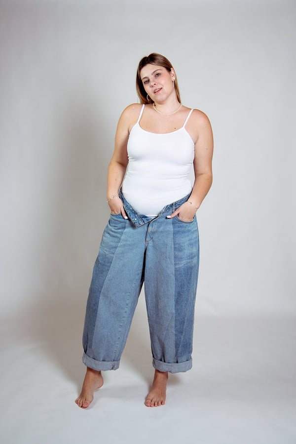 Scoop Full Length Vest in White - Manners London