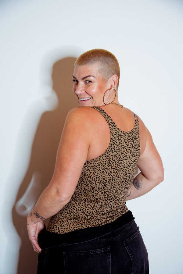 Shinni Neck Full Length Tank In Classic Leopard - Manners London
