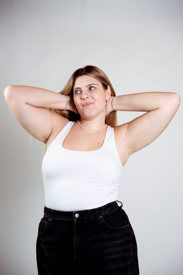 Shinni Neck Full Length Tank in White - Manners London