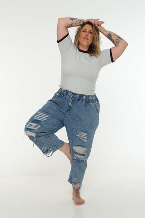 Soft Life Core Tee Mid Crop Ecovero i Top in Grey/ Marl and Black rib - Manners London
