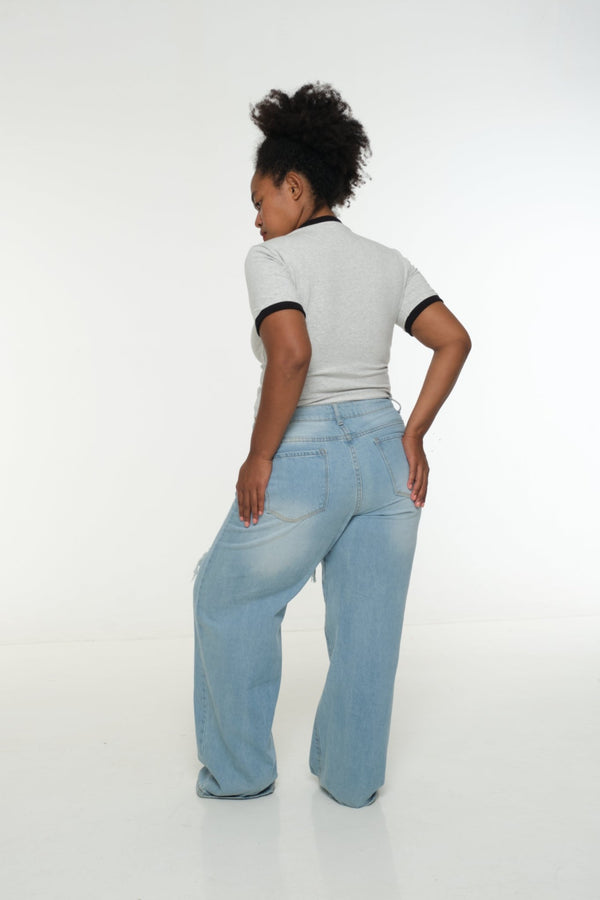 Soft Life Core Tee Mid Crop Ecovero i Top in Grey/ Marl and Black rib - Manners London