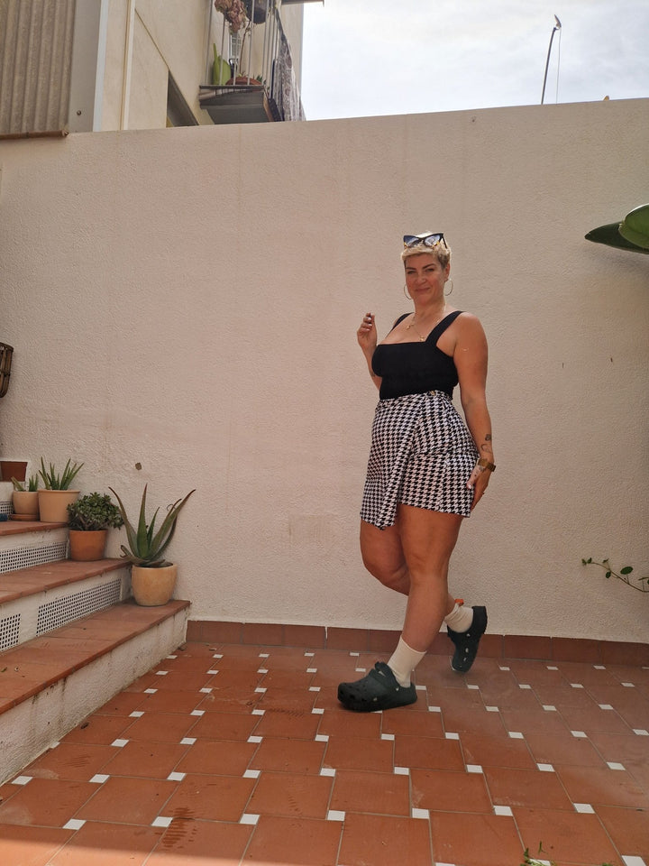 The Skort in Houndstooth Print - Manners London