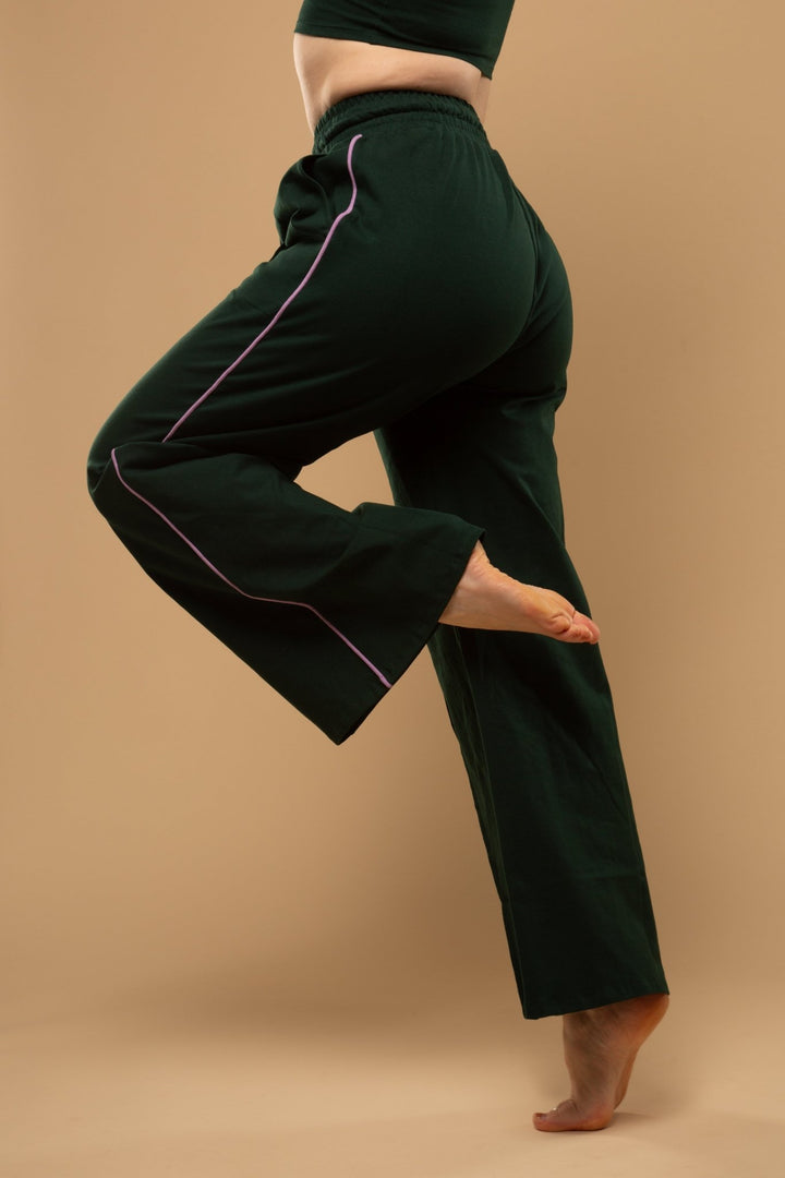 Trackie Trousers Wide Leg Regular in Forest Green - Manners London