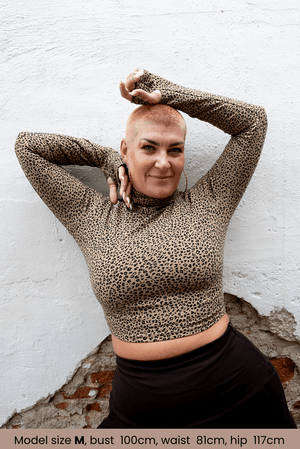 Turtle Neck Long Sleeve Crop Top with Hole in Classic Leopard - Manners London