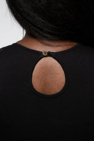 Tuya Dress Maxi sleevless in Black - Manners London