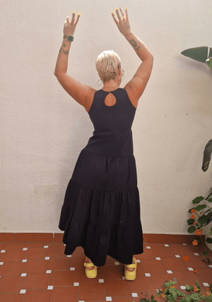 Tuya Dress Maxi sleevless in Black - Manners London