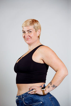 U Front Crop Top sleeveless in Black - Manners London