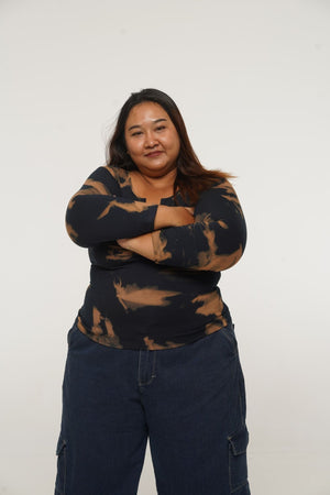 U Front Full Length Top with sleeves in Acid Wash - Manners London