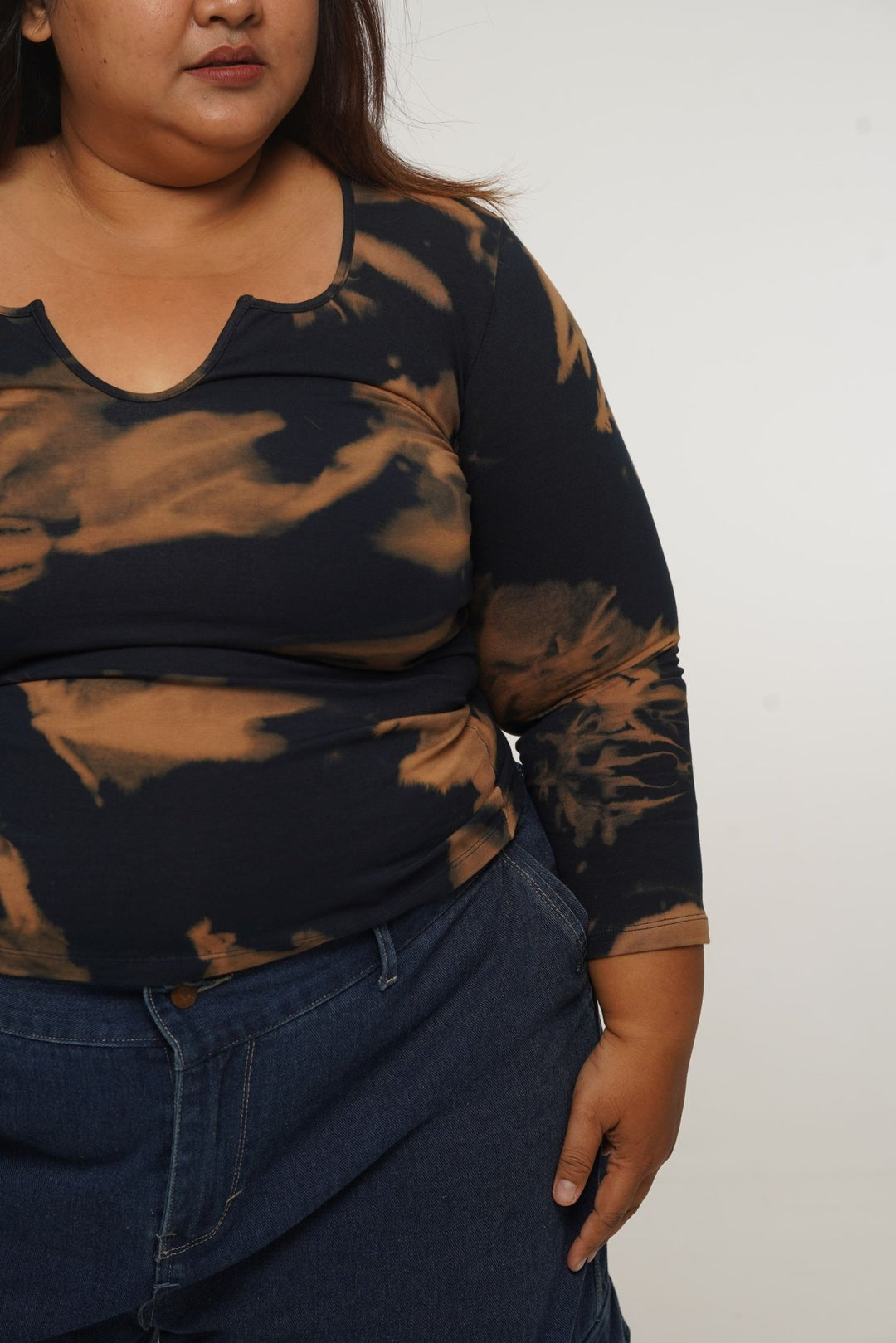 U Front Full Length Top with sleeves in Acid Wash - Manners London