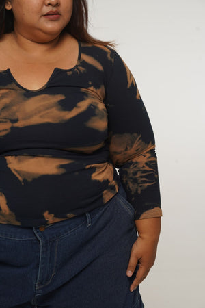 U Front Full Length Top with sleeves in Acid Wash - Manners London