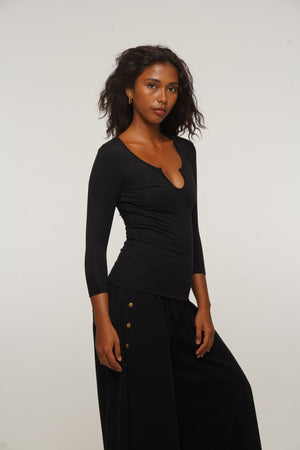 U Front Full Length Top with sleeves in Black - Manners London