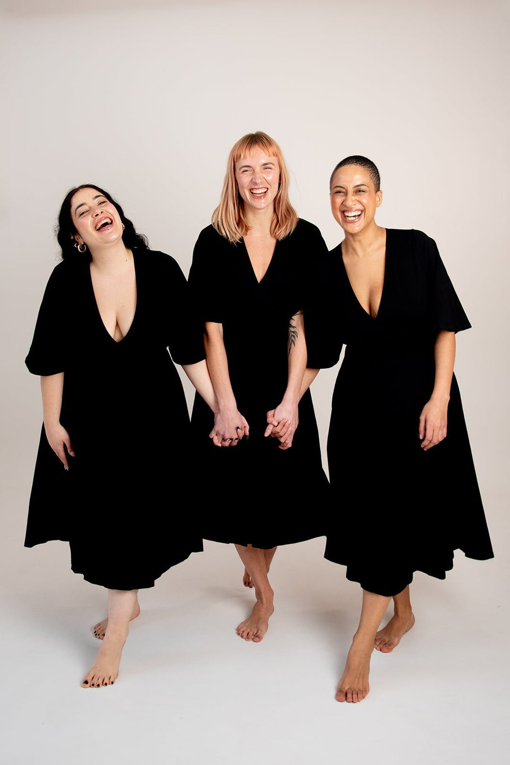 Wide Sleeves Wrap Midi Dress In Black - Manners London