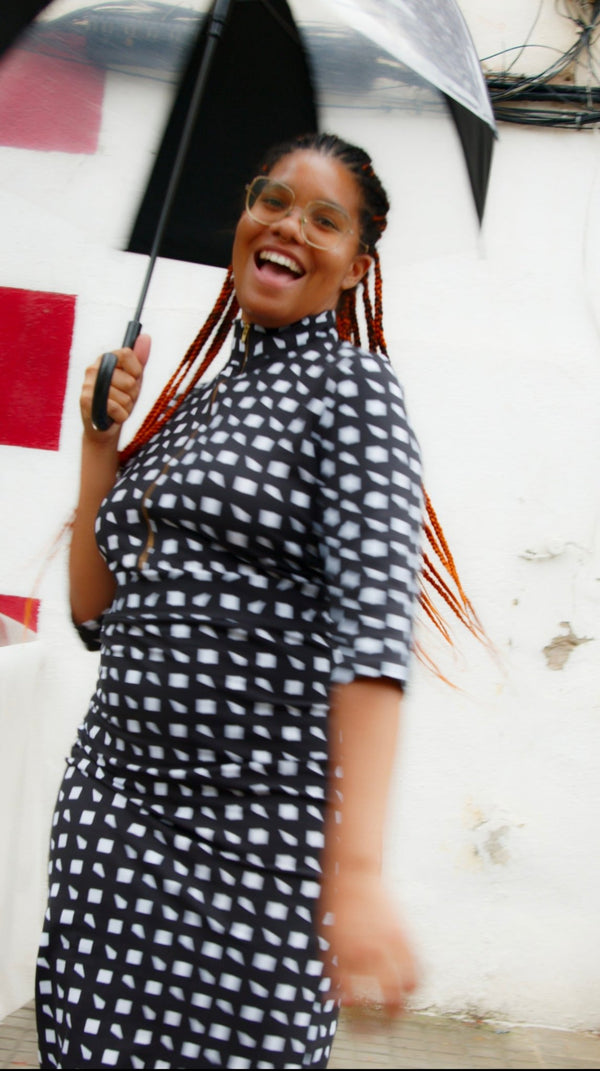 Zip Midi Dress 3/4 Sleeve in Esk - Manners London