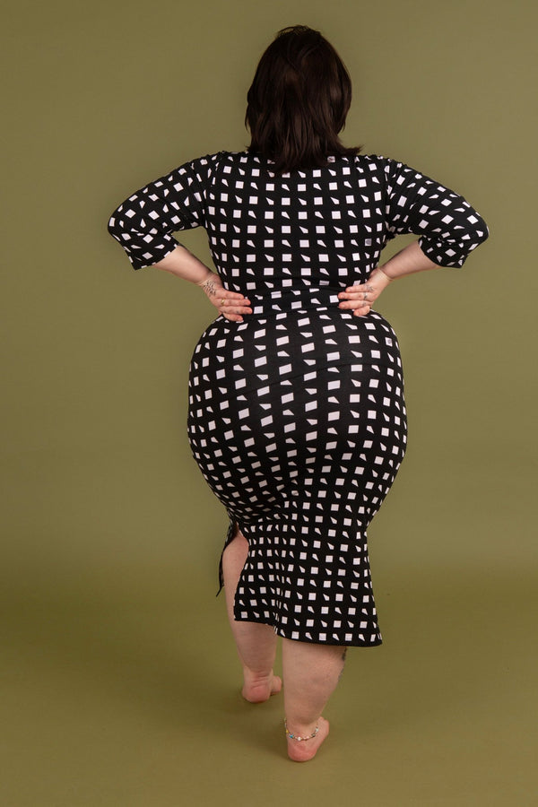 Zip Midi Dress 3/4 Sleeve Petite in Esk - Manners London