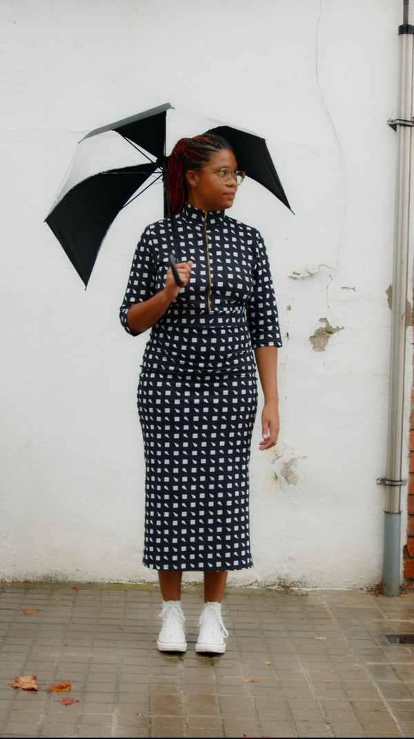 Zip Midi Dress 3/4 Sleeve Petite in Esk - Manners London