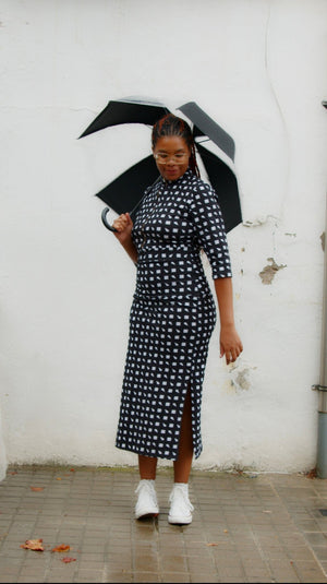 Zip Midi Dress 3/4 Sleeve Petite in Esk - Manners London