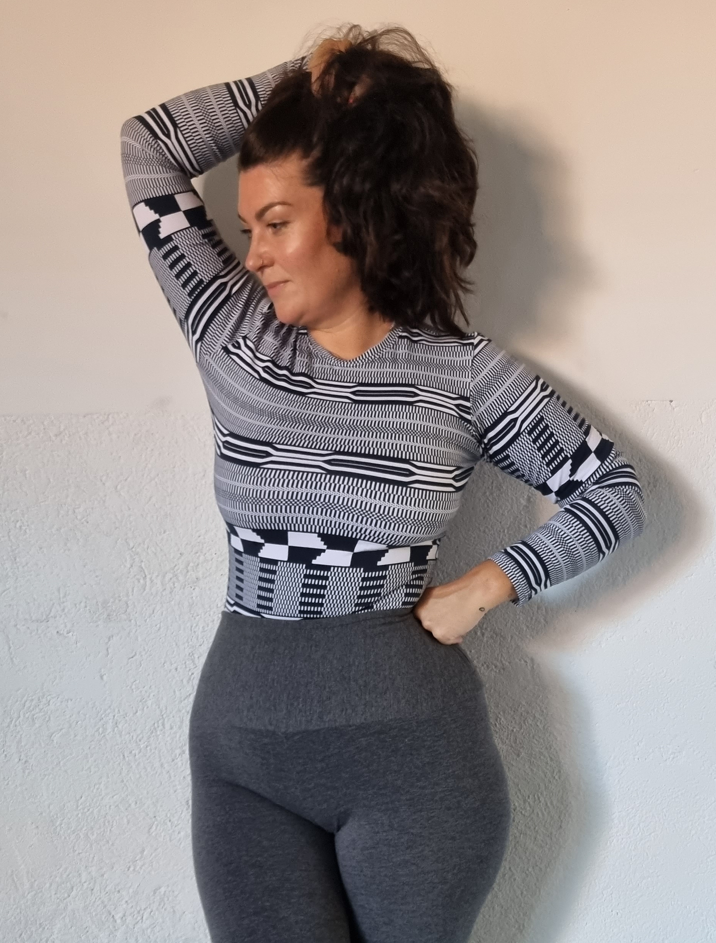 Leki Full Length Top in Kentii
