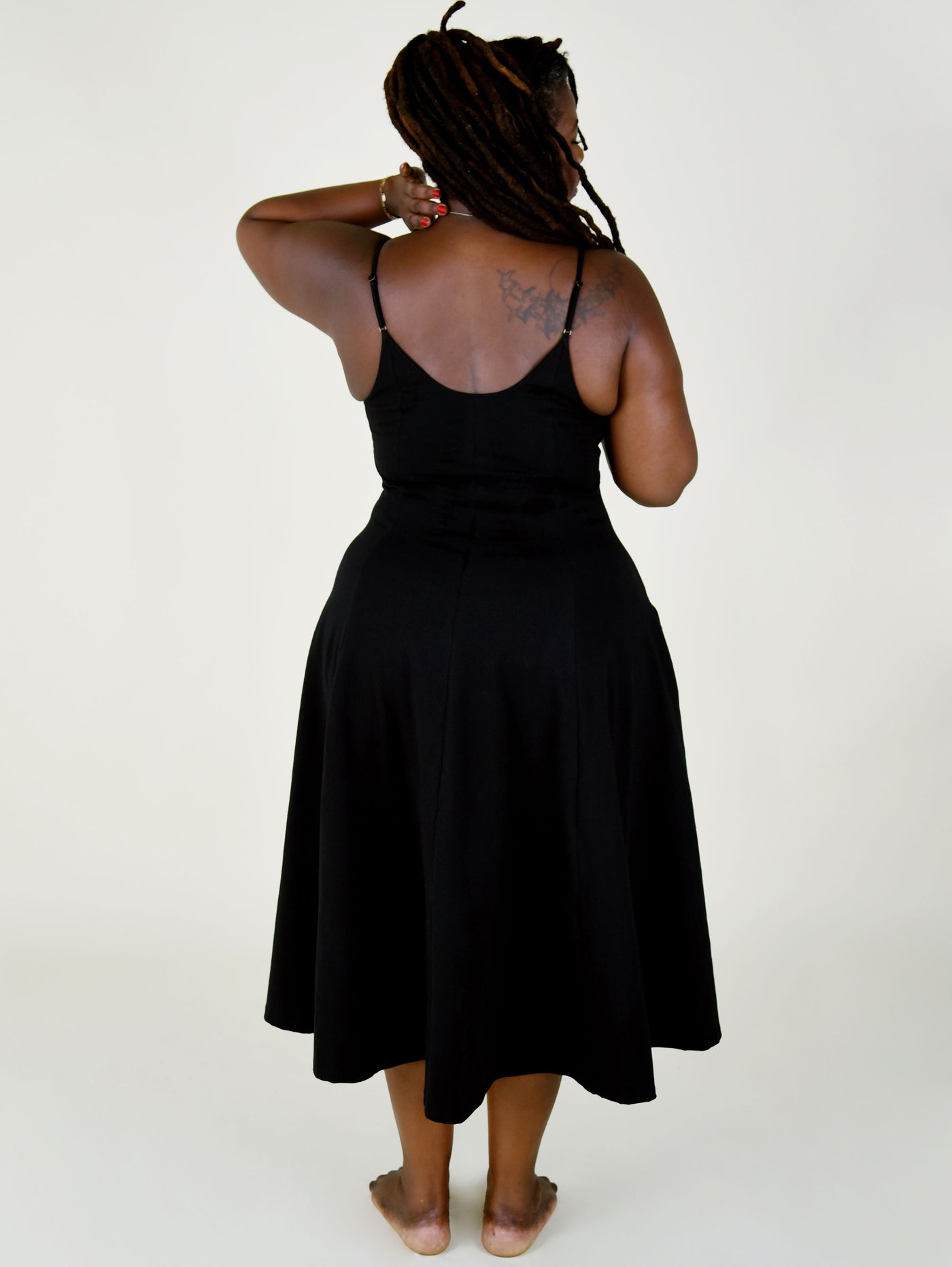 Asri Dress (Petit) in Black