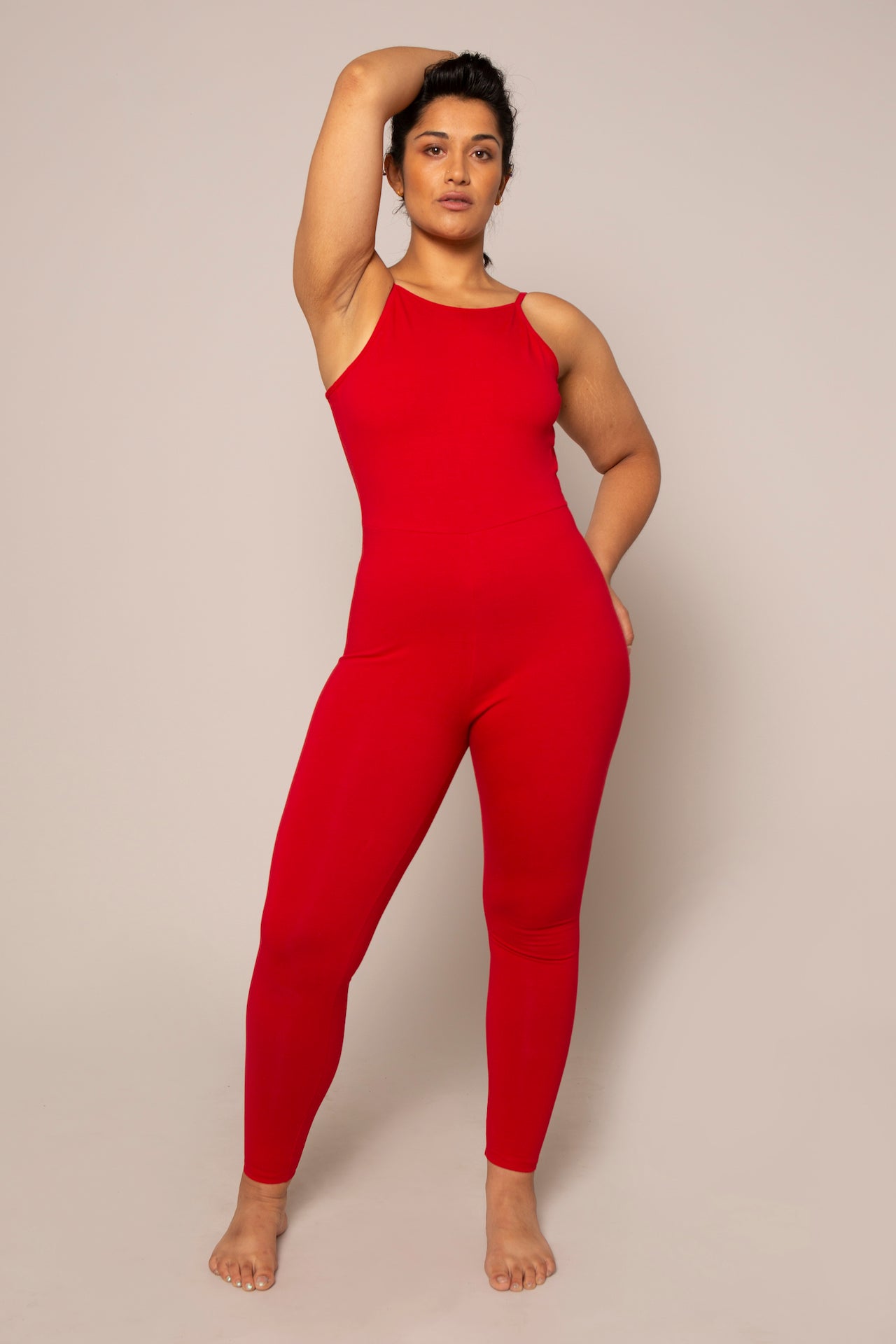 Santai Jumpsuit Pomegranate Red
