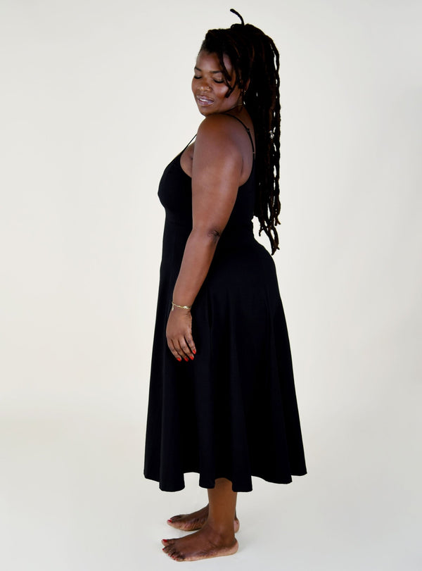 Asri Dress Midi Petite in Black - Manners London