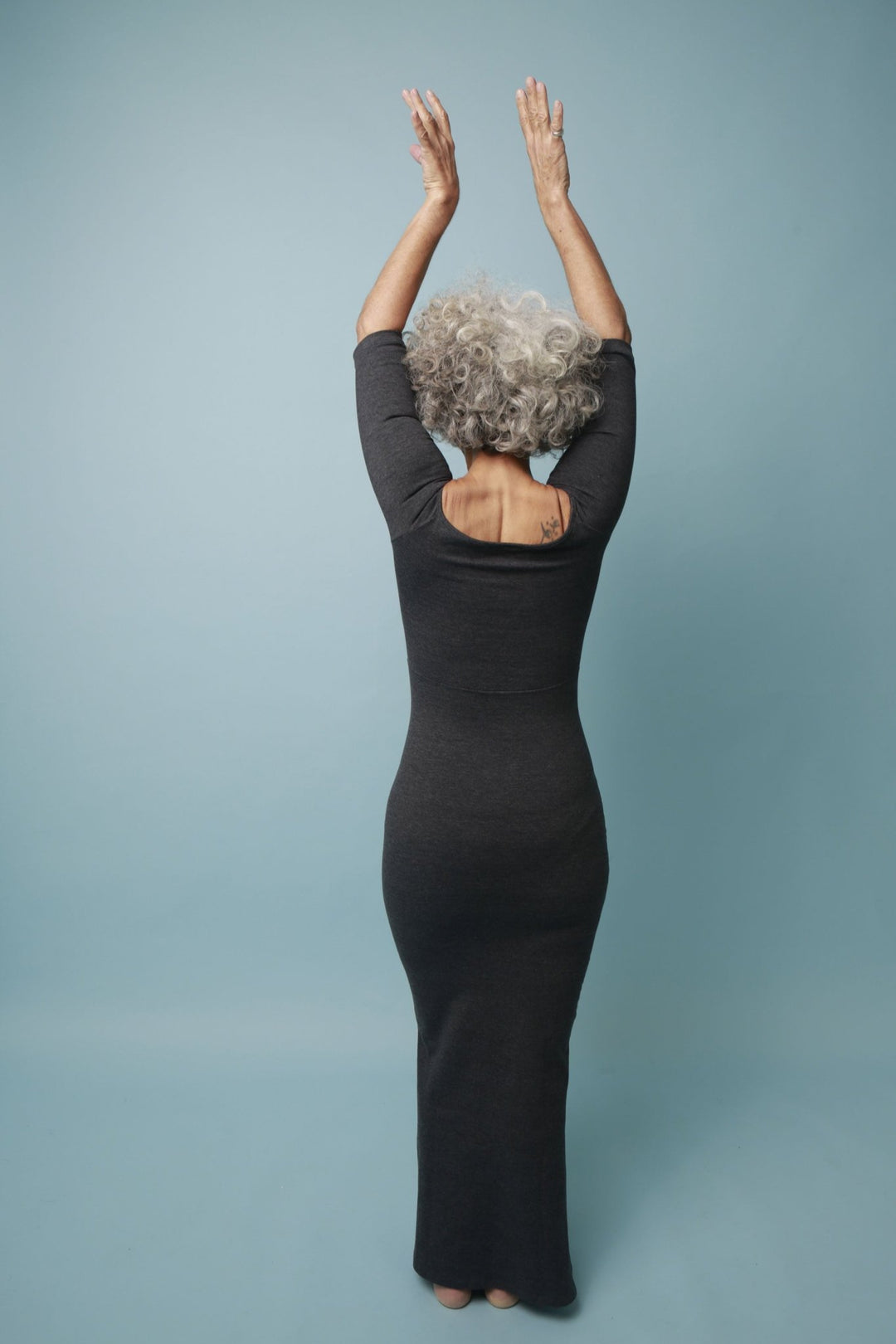 Baza Midi Dress 3/4 sleeve in Misty Grey - Manners London