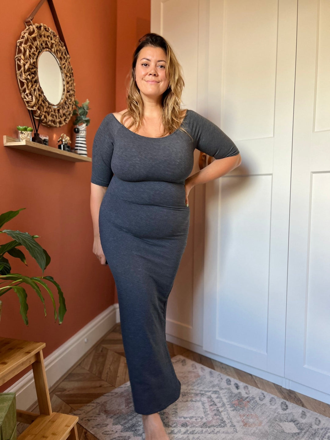 Baza Midi Dress 3/4 sleeve in Misty Grey - Manners London