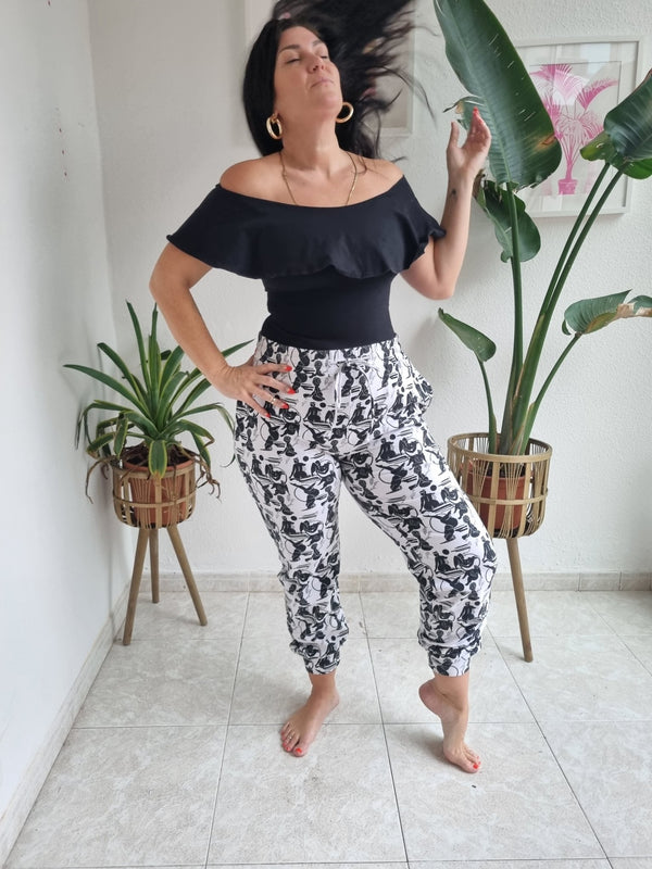 Diida 3 - way Full Length Top in Black - Manners London