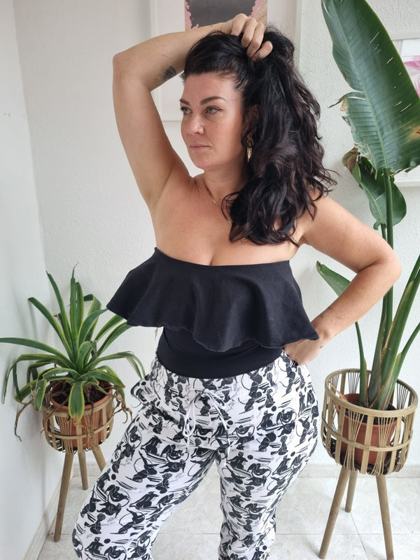 Diida 3 - way Full Length Top in Black - Manners London