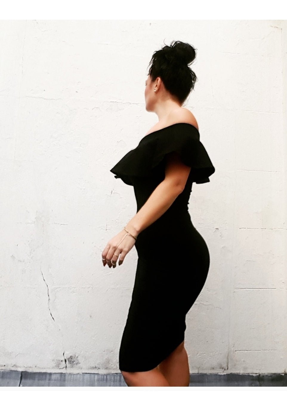 Diida 3 - Way Pencil dress in Black - Manners London