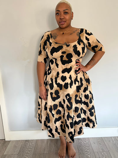 Asri x Api Dress with 3/4 length sleeves in New Leopard