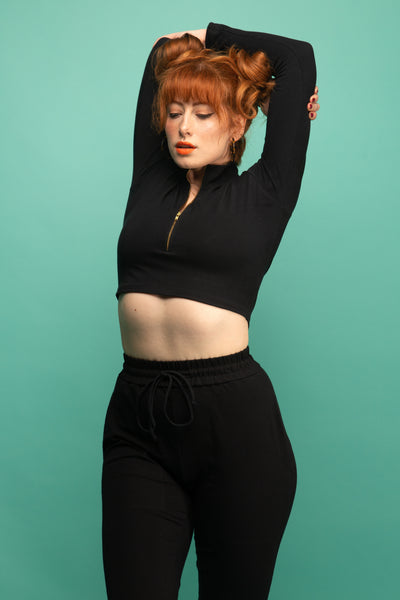 Zip Crop in Black