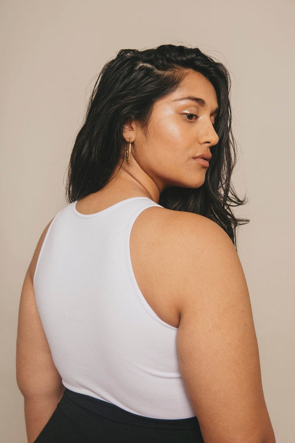 Iza Crop Vest Top in White - Manners London
