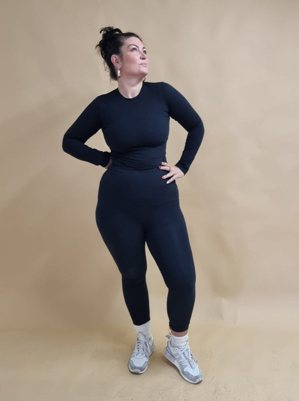 Leki Full Length Top in Black - Manners London
