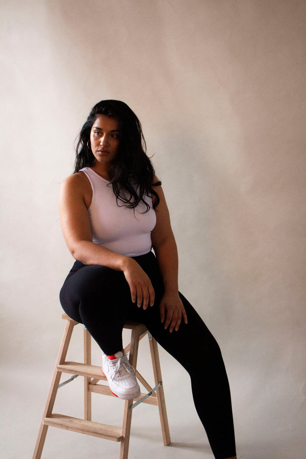 Super High Waist Tib Pant Regular in Black - Manners London